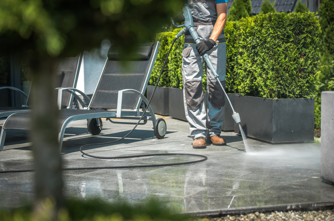 Nettoyage de votre terrasse